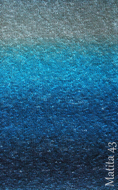 Gomitolo di cotone e canapa per lavorare a maglia. Adriafil. Sfumature del mare.